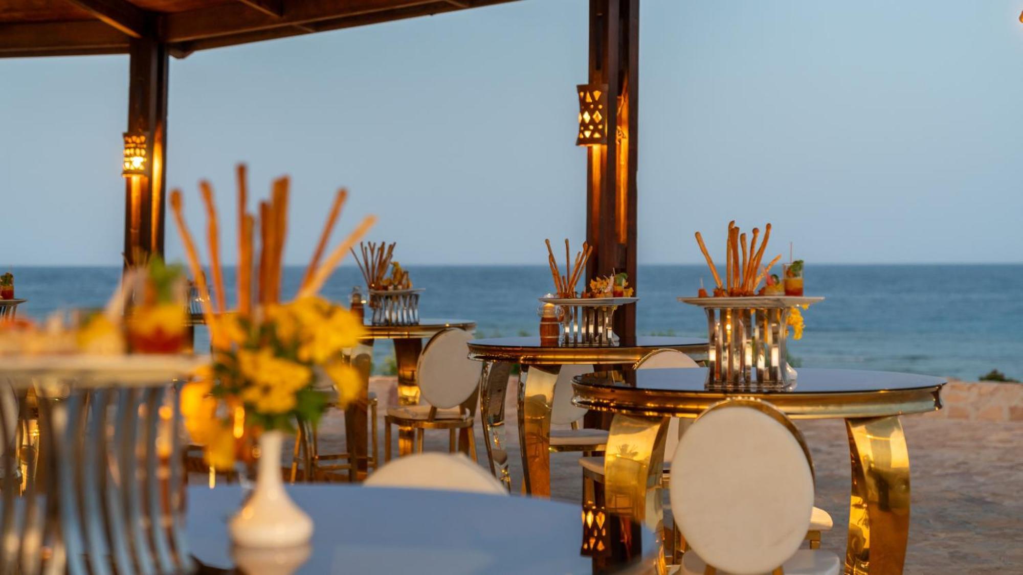 Three Corners Equinox Resort 4*