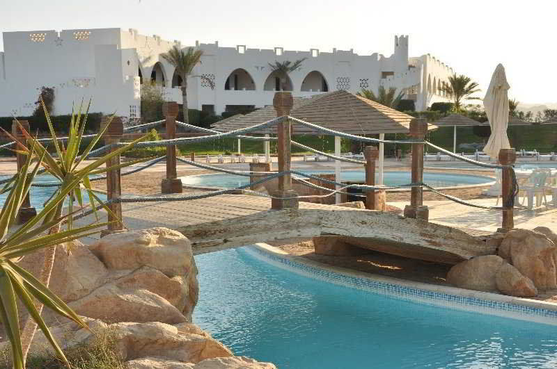 Resort Three Corners Equinox