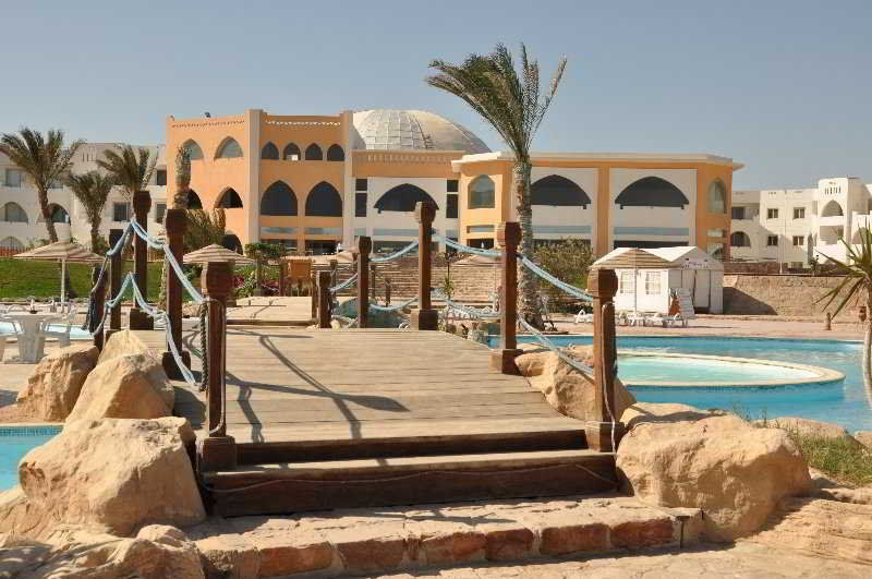 Station touristique Three Corners Equinox 4*
